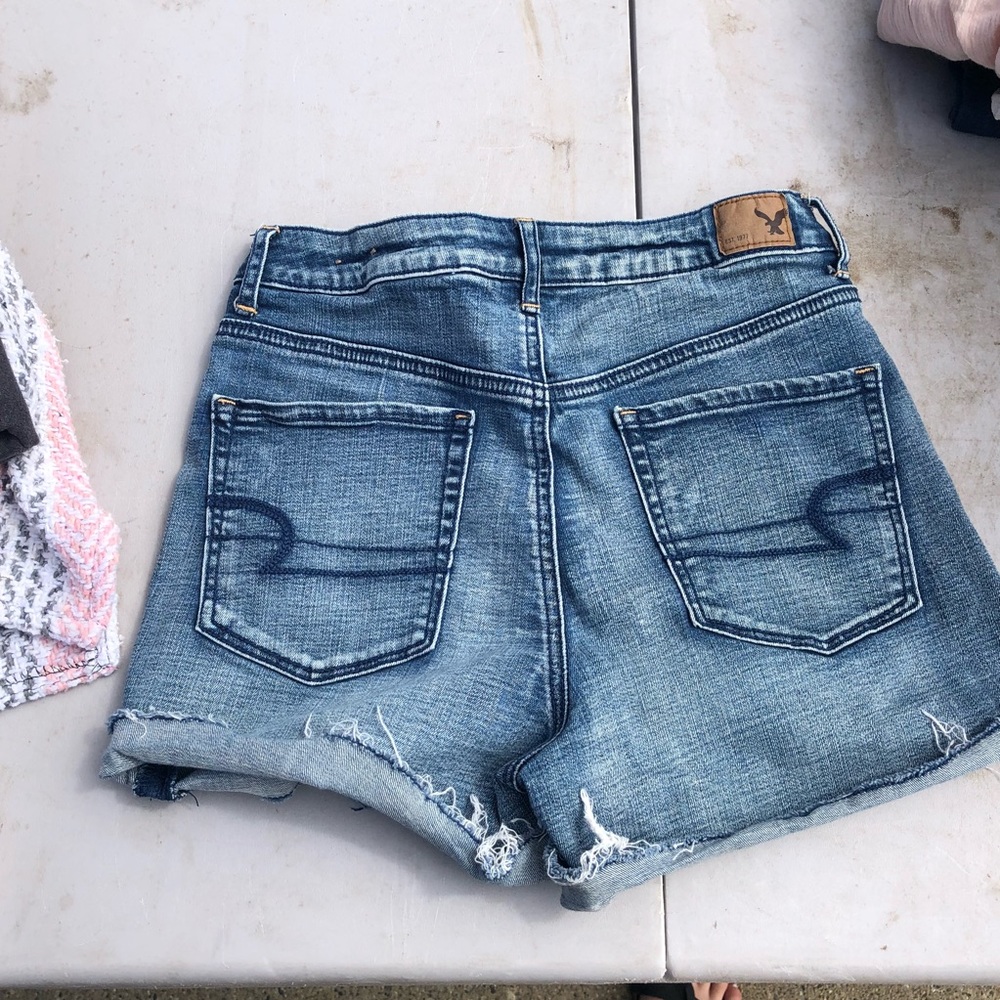 High waisted American Eagle shorts